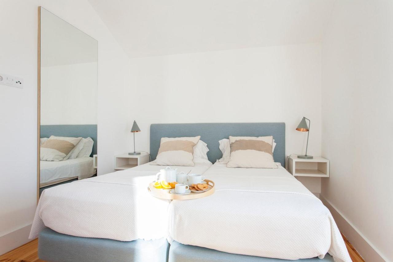 Lisbon Five Stars Apartments Combro 77 ภายนอก รูปภาพ