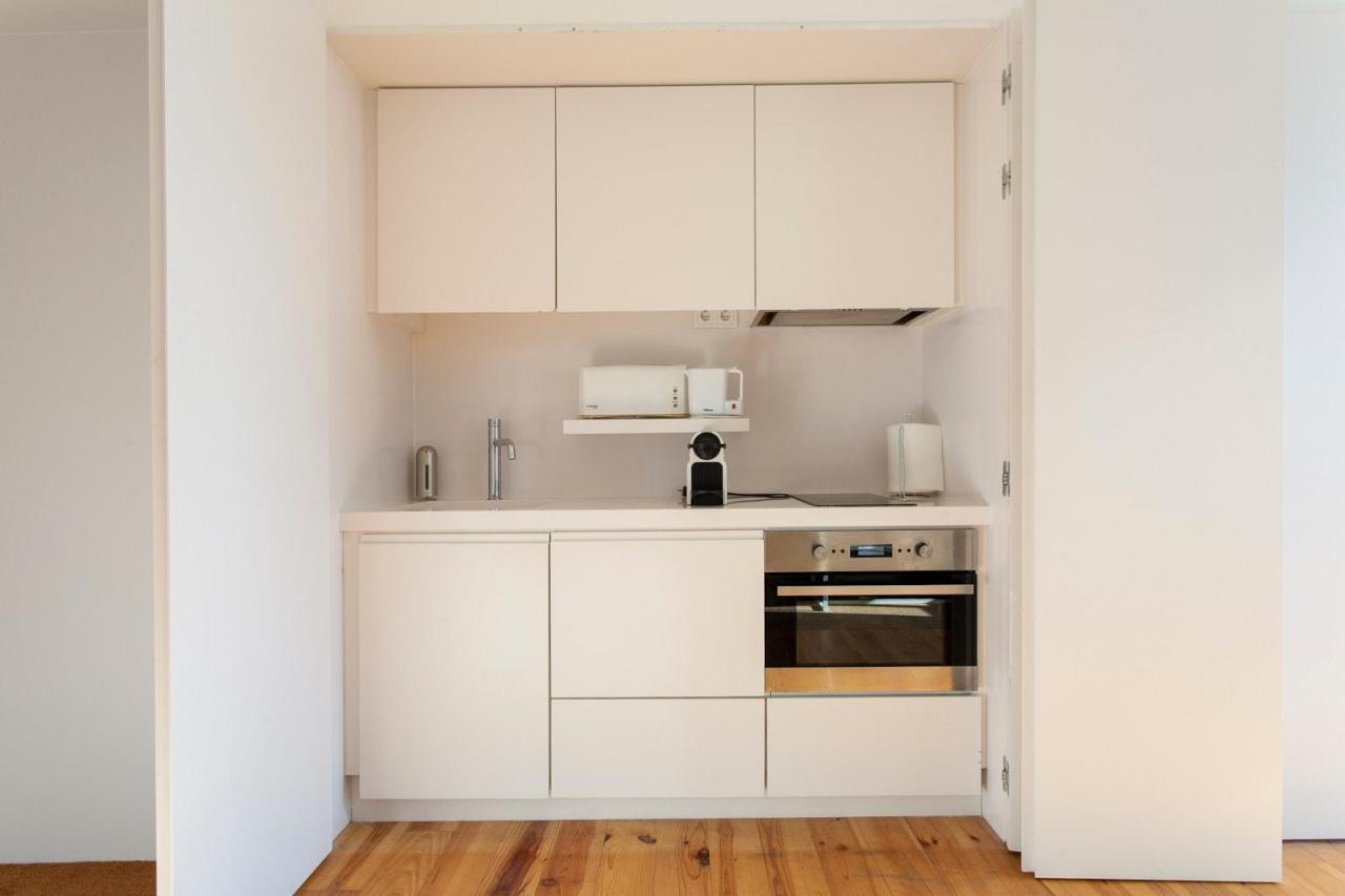 Lisbon Five Stars Apartments Combro 77 ภายนอก รูปภาพ