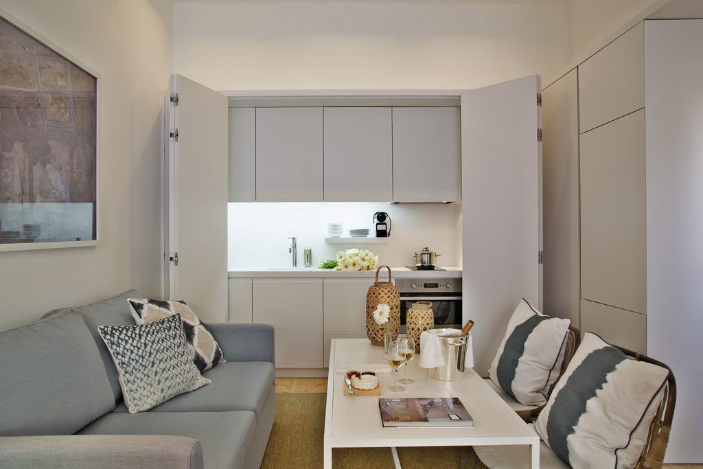 Lisbon Five Stars Apartments Combro 77 ภายนอก รูปภาพ