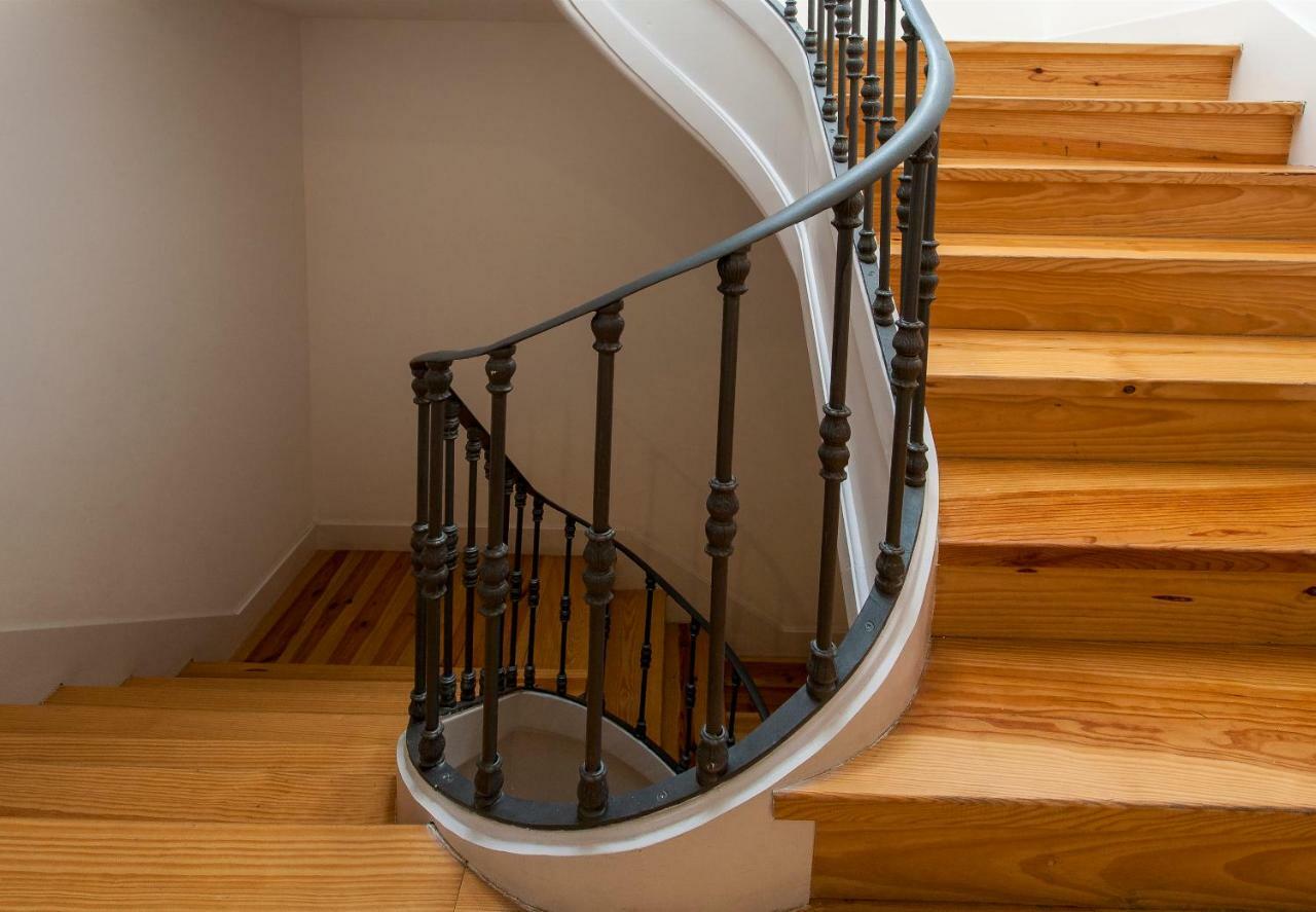 Lisbon Five Stars Apartments Combro 77 ภายนอก รูปภาพ