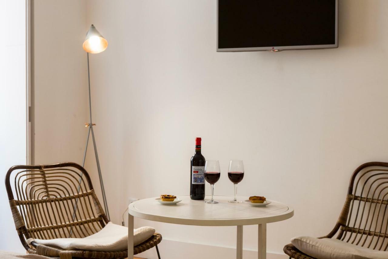 Lisbon Five Stars Apartments Combro 77 ภายนอก รูปภาพ