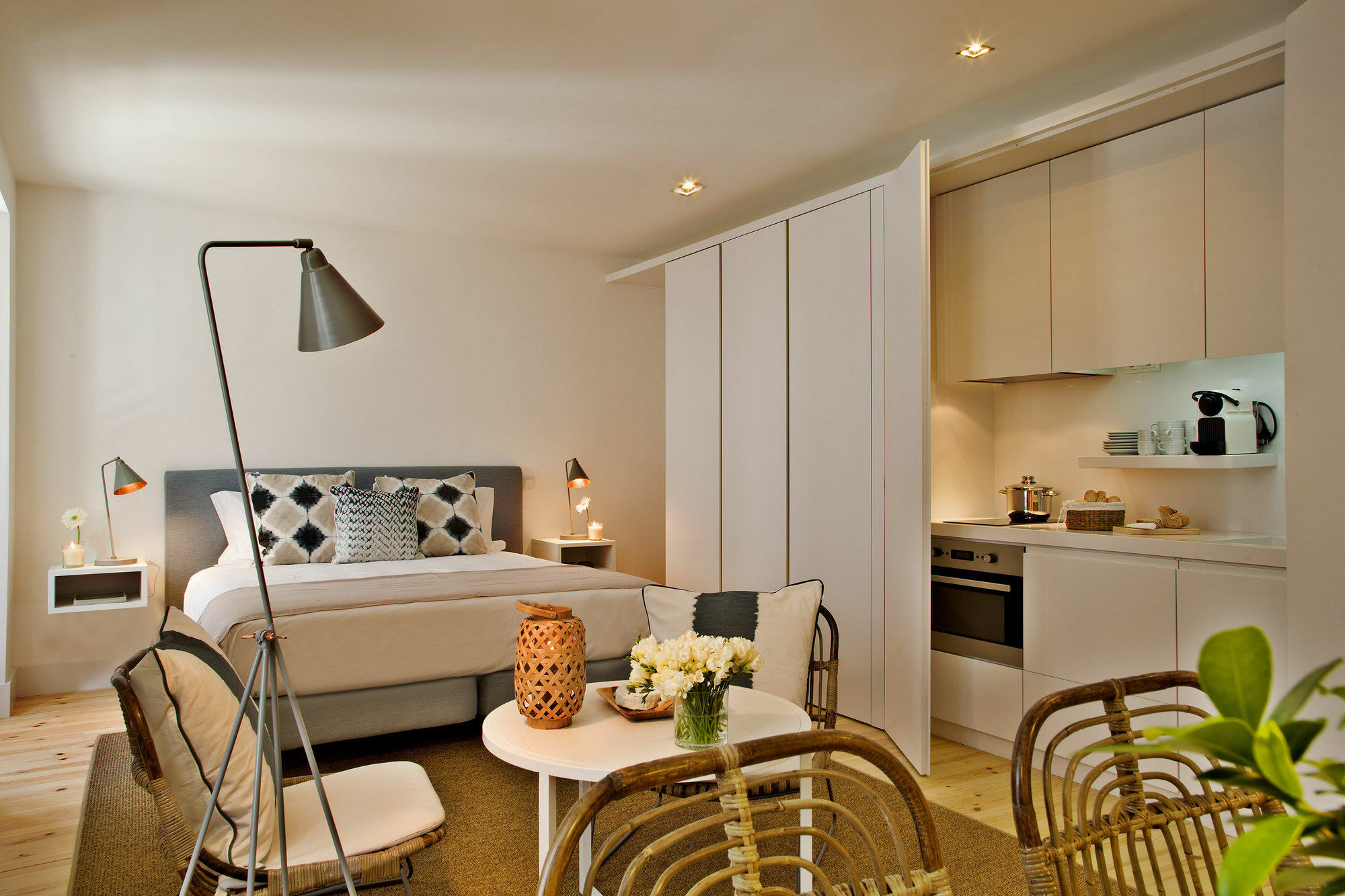 Lisbon Five Stars Apartments Combro 77 ภายนอก รูปภาพ